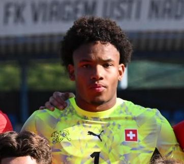 Portait von Elijah Muogbo